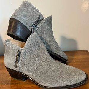 Lucky Brand Grey Suede Bootie Size 9